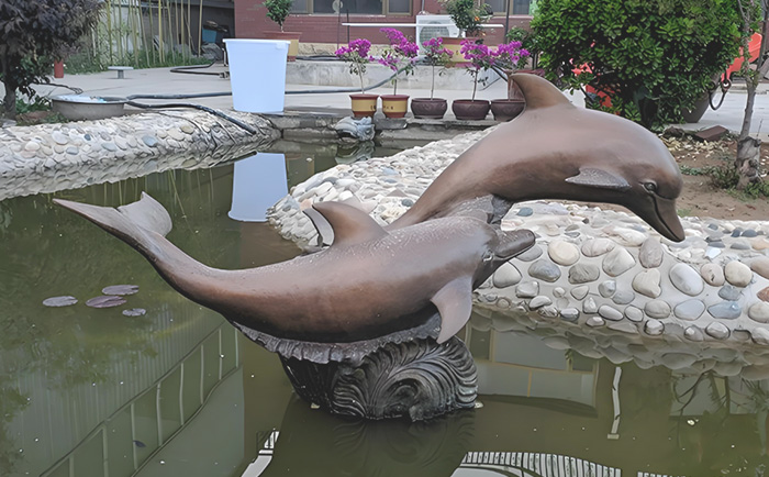 匠心鑄銅，靈動自然——定制銅動物雕塑服務